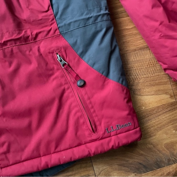 LL Bean Men’s Red & Grey Hooded Ski Parka - Picture 3 of 12